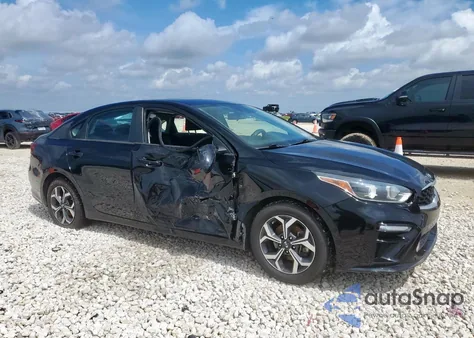 2020 Kia Forte Fe z USA, uszkodzony, nr VIN 3KPF24AD3LE202016